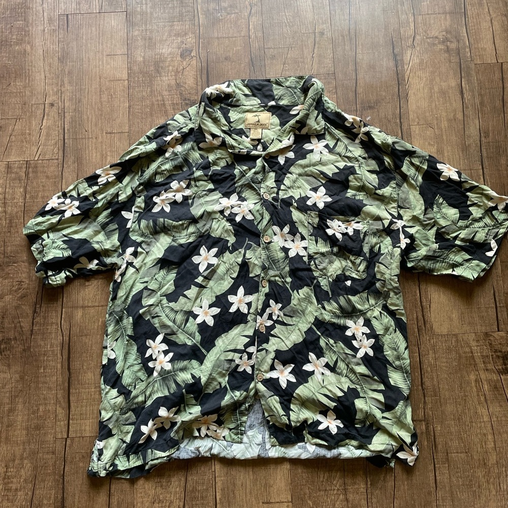 Hawaiian shirt